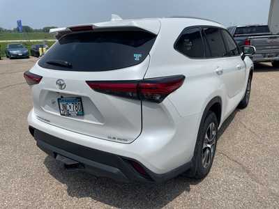 2022 Toyota Highlander, $40000. Photo 7