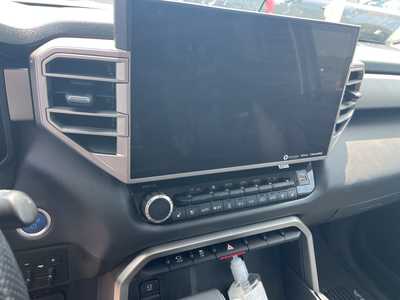 2023 Toyota Sequoia, $65000. Photo 7