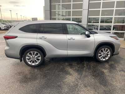 2023 Toyota Highlander, $47000. Photo 8