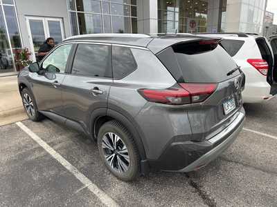 2022 Nissan Rogue, $25000. Photo 3