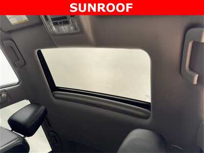 2017 Toyota Highlander, $22000. Photo 6