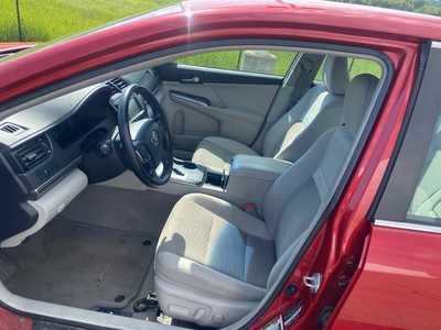 2012 Toyota Camry, $15000. Photo 9