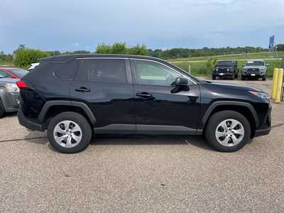 2022 Toyota RAV4, $30500. Photo 8