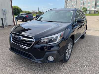 2018 Subaru Outback, $. Photo 3