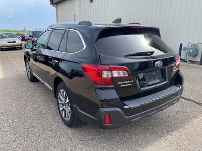 2018 Subaru Outback, $. Photo 5
