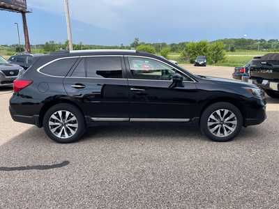 2018 Subaru Outback, $. Photo 8