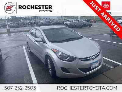 2013 Hyundai Elantra, $9500. Photo 1