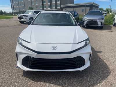 2025 Toyota Camry, $29500. Photo 2