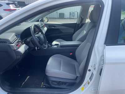 2025 Toyota Camry, $29500. Photo 9