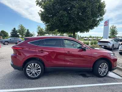 2021 Toyota Venza, $31500. Photo 6