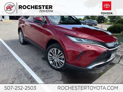 2021 Toyota Venza, $31500. Photo 1