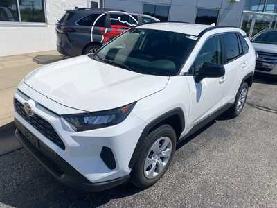 2019 Toyota RAV4, $26500. Photo 3