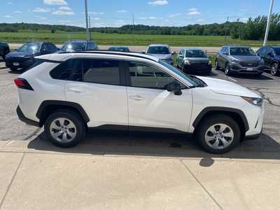 2019 Toyota RAV4, $26500. Photo 8