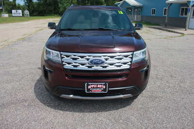 2018 Ford Explorer, $12999. Photo 3