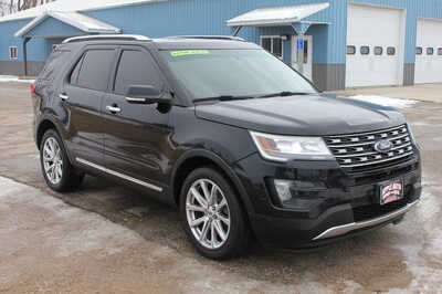 2016 Ford Explorer, $13499. Photo 4