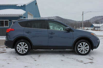 2013 Toyota RAV4, $11999. Photo 5