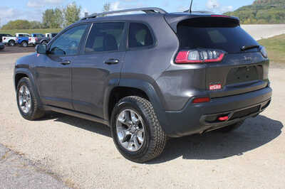 2019 Jeep Cherokee, $15999. Photo 8
