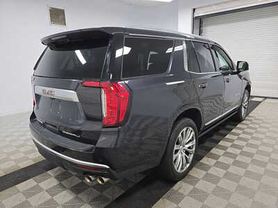 2023 GMC Yukon, $55999. Photo 4