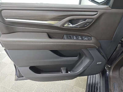 2023 GMC Yukon, $55999. Photo 9
