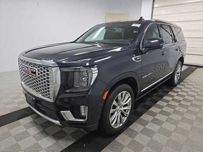 2023 GMC Yukon, $55999. Photo 1
