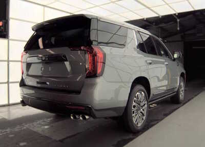 2023 GMC Yukon, $55999. Photo 3
