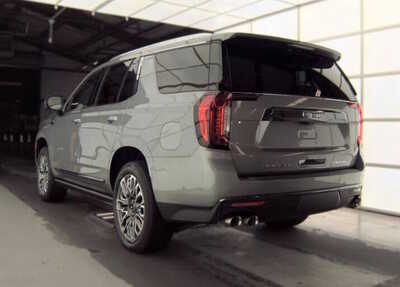 2023 GMC Yukon, $55999. Photo 4