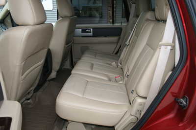 2014 Ford Expedition, $8995. Photo 6