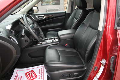 2015 Nissan Pathfinder, $13995. Photo 5