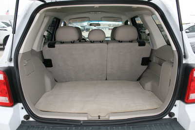 2008 Ford Escape, $6995. Photo 7