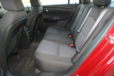 2012 Chevrolet Malibu, $5995. Photo 6