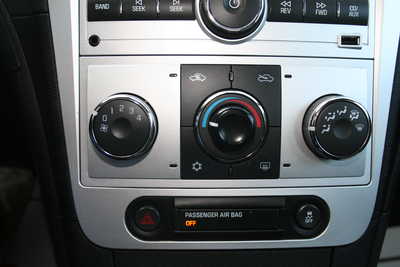 2012 Chevrolet Malibu, $5995. Photo 9