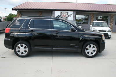 2017 GMC Terrain, $14995. Photo 2