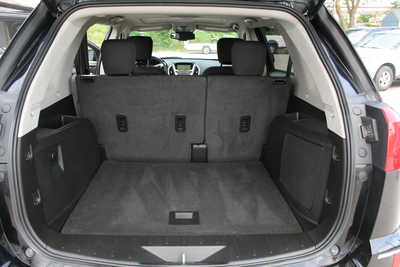 2017 GMC Terrain, $14995. Photo 7