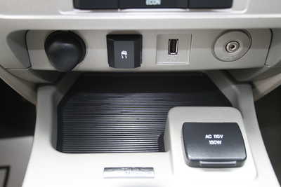 2009 Ford Escape, $9995. Photo 11