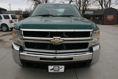2012 Chevrolet 3500 Ext Cab, $13495. Photo 3