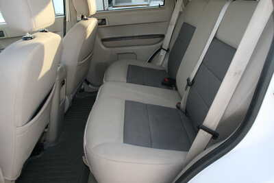 2008 Ford Escape, $3995. Photo 6