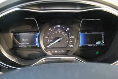 2018 Ford Fusion, $15395. Photo 7