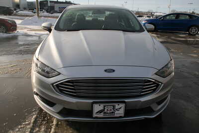 2018 Ford Fusion, $15395. Photo 3