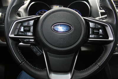 2018 Subaru Outback, $19995. Photo 11