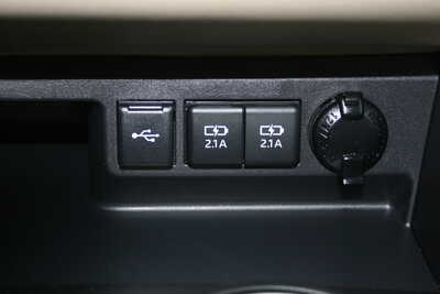 2020 Toyota Highlander, $29995. Photo 11