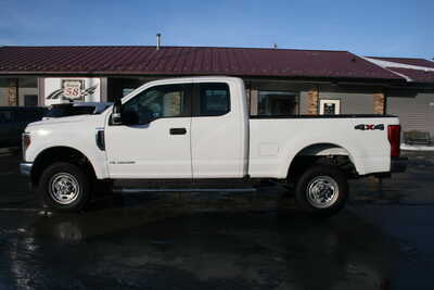 2019 Ford F350 Ext Cab, $34995. Photo 1