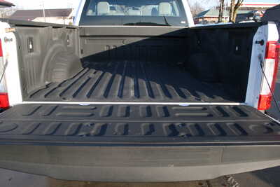 2019 Ford F350 Ext Cab, $34995. Photo 5