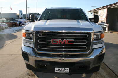 2016 GMC 2500 Crew Cab, $16995. Photo 3