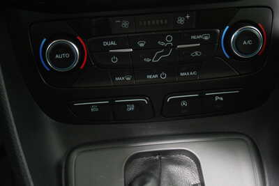 2020 Ford Transit Connect, $19395. Photo 11