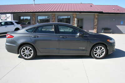 2019 Ford Fusion, $16295. Photo 2