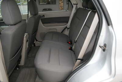 2009 Ford Escape, $9295. Photo 6