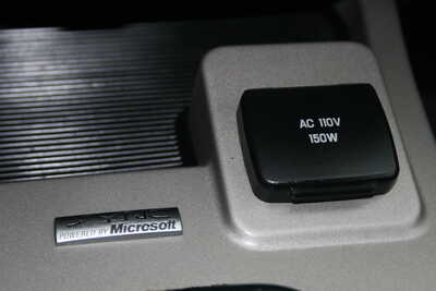 2009 Ford Escape, $9295. Photo 11
