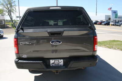 2017 Ford F150 Ext Cab, $17995. Photo 4