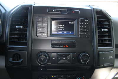 2017 Ford F150 Ext Cab, $17995. Photo 8