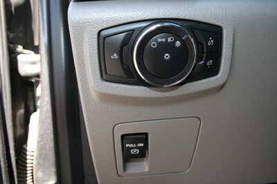 2017 Ford F150 Ext Cab, $17995. Photo 12